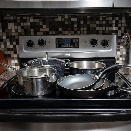 Upgraded Lakeside Resort Dream Vacation Home Kelowna Bagian luar foto