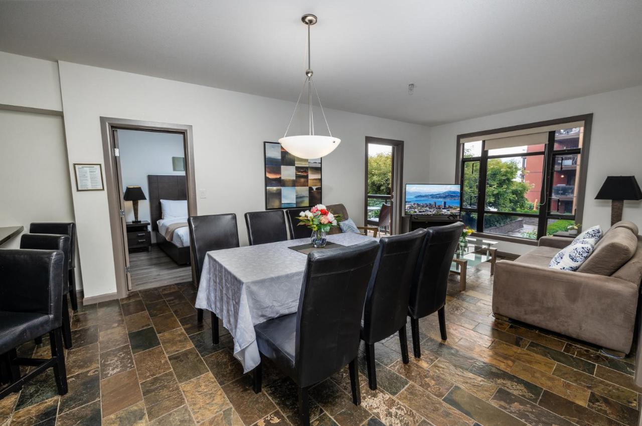 Upgraded Lakeside Resort Dream Vacation Home Kelowna Bagian luar foto