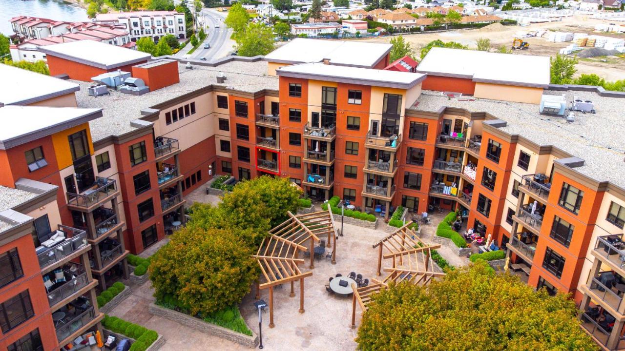Upgraded Lakeside Resort Dream Vacation Home Kelowna Bagian luar foto